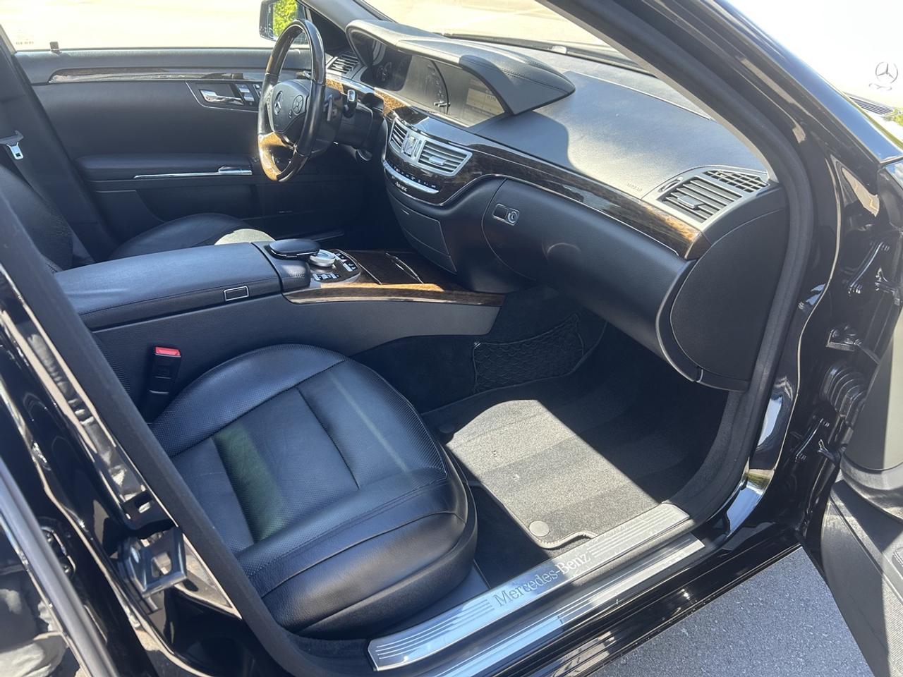 2012 Mercedes-Benz S-Class S 350 Bluetec Photo