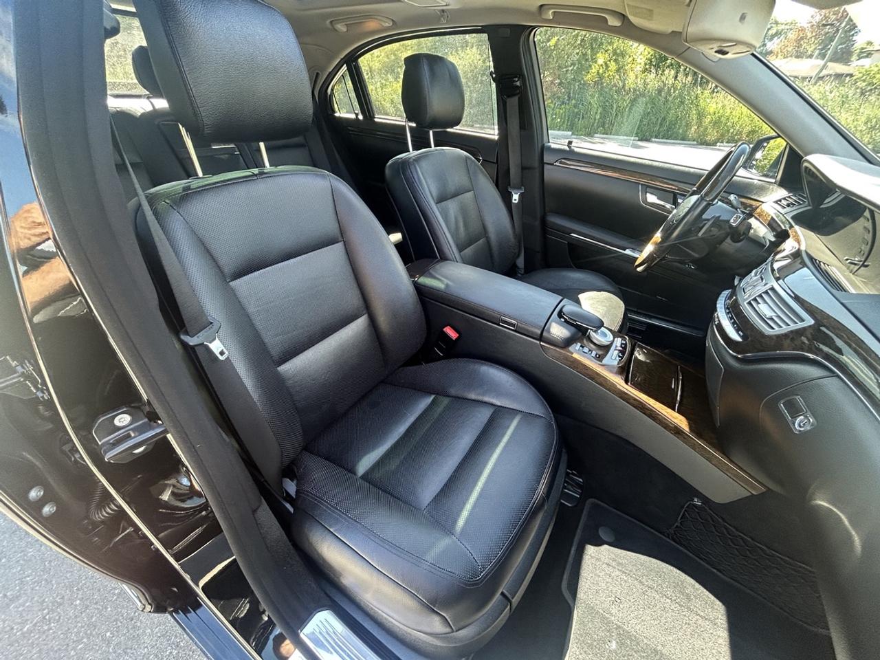 2012 Mercedes-Benz S-Class S 350 Bluetec Photo