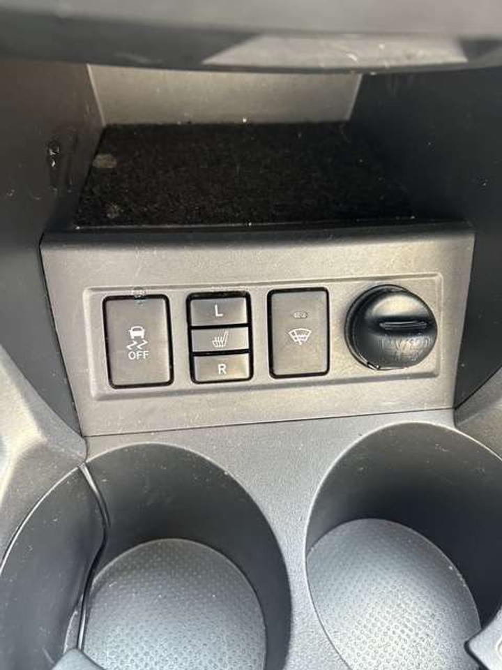 2010 Toyota RAV4 Limited   4X4   4 CYCLINDER   SUNROOF   LEATHER Photo