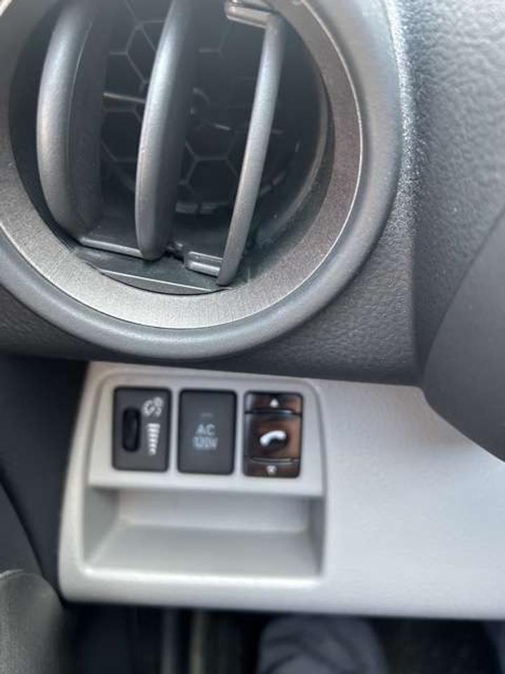 2010 Toyota RAV4 Limited   4X4   4 CYCLINDER   SUNROOF   LEATHER Photo