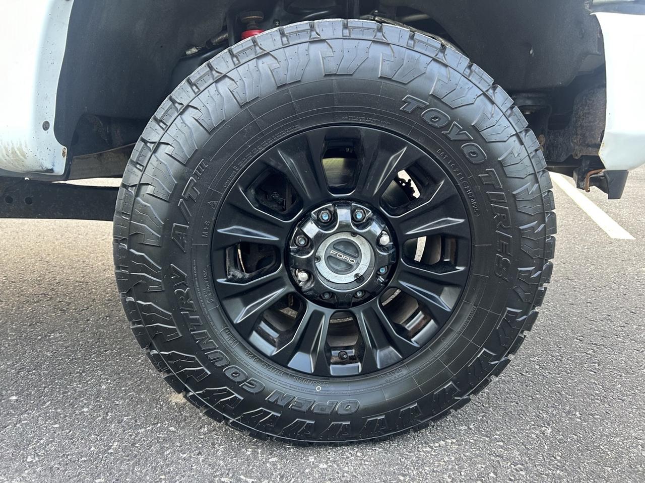 2021 Ford F-250 LARIAT Photo