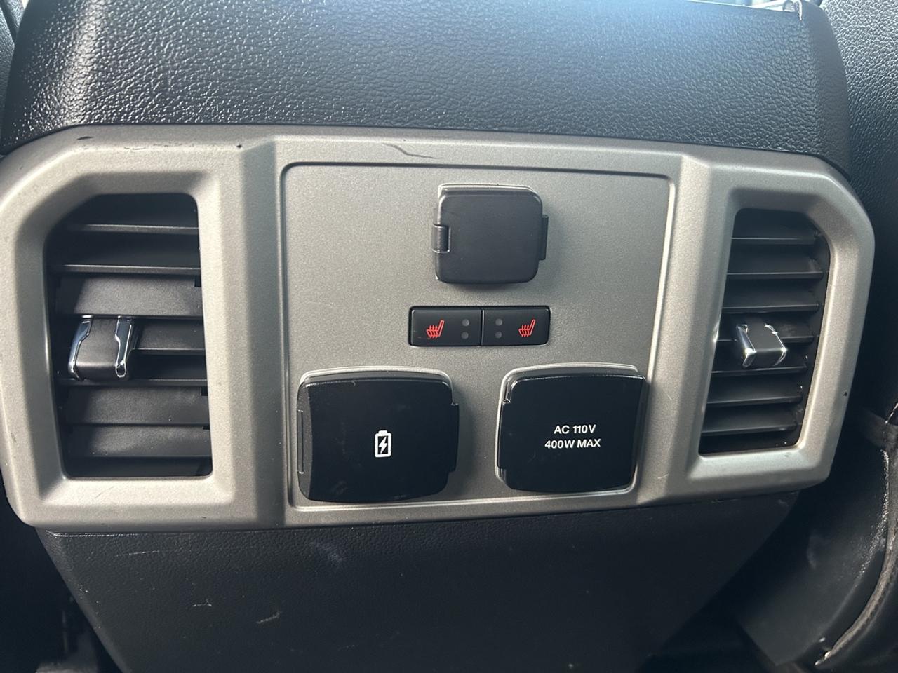 2021 Ford F-250 LARIAT Photo