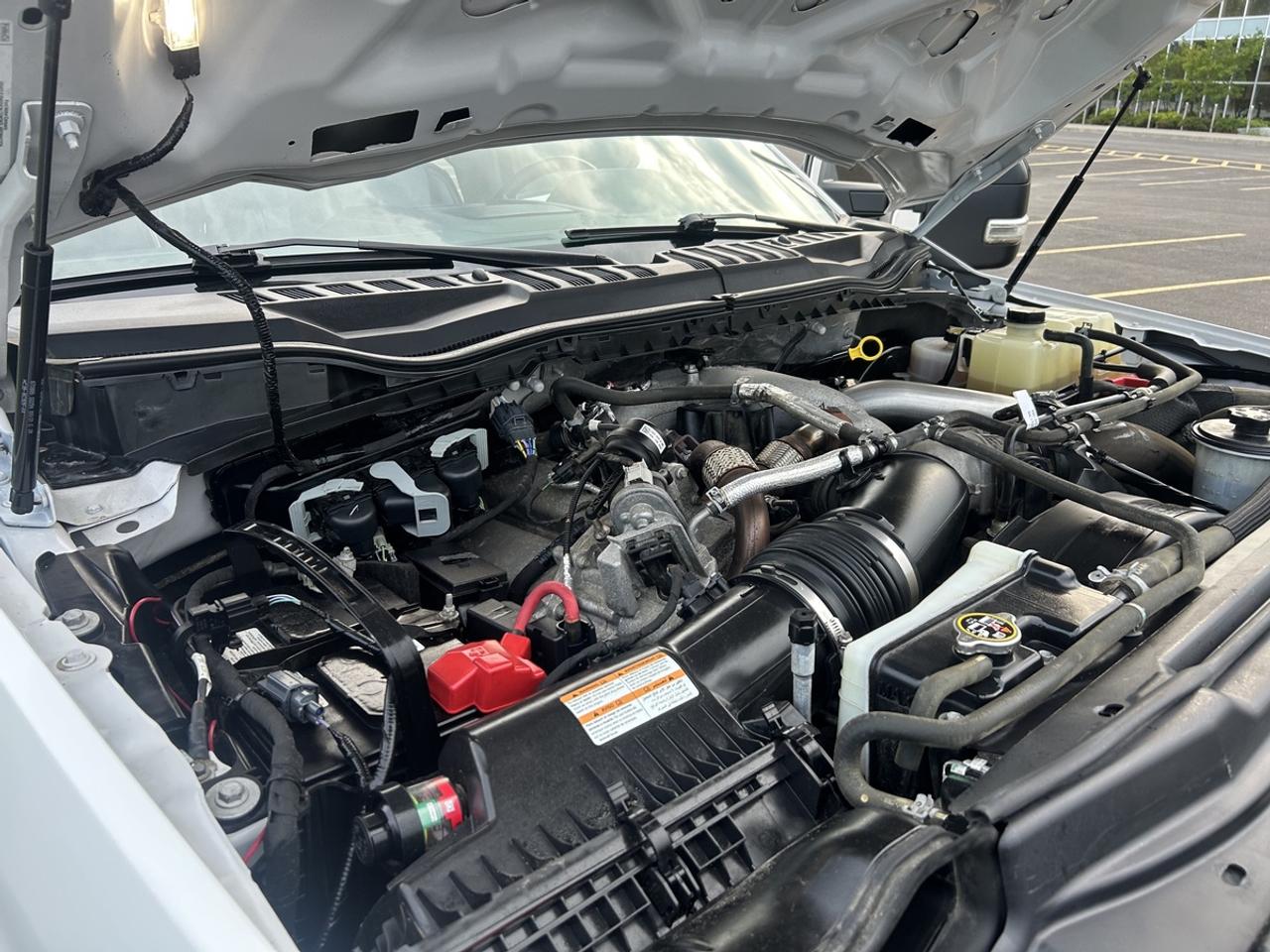 2021 Ford F-250 LARIAT Photo
