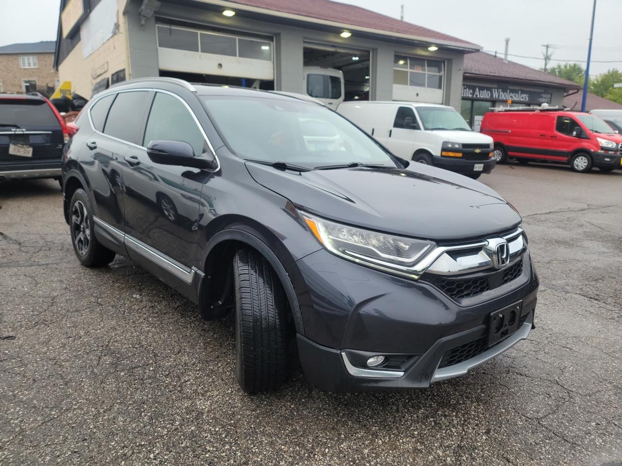 2018 Honda CR-V Touring Photo