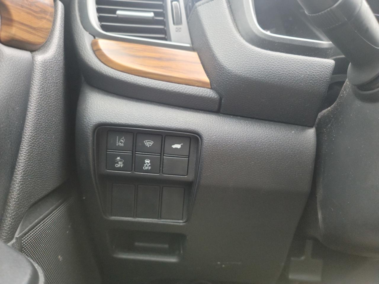 2018 Honda CR-V Touring Photo