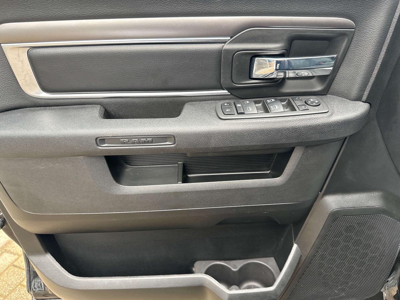 2022 RAM 1500 Warlock Photo