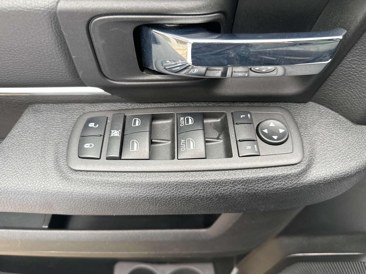 2022 RAM 1500 Warlock Photo
