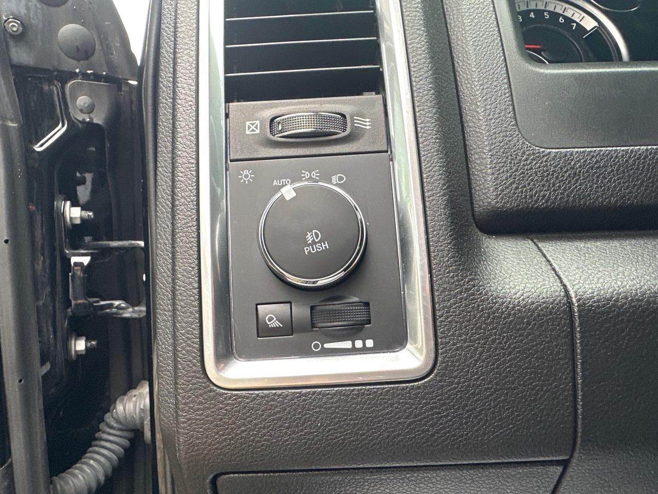 2022 RAM 1500 Warlock Photo