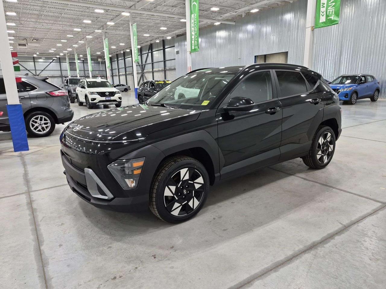 2024 Hyundai KONA Preferred AWD, Back Up Cam, Android Auto! Photo