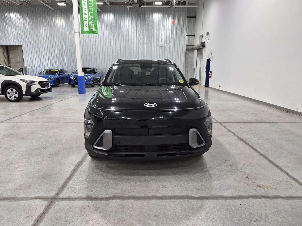 2024 Hyundai KONA Preferred AWD, Back Up Cam, Android Auto! Photo2