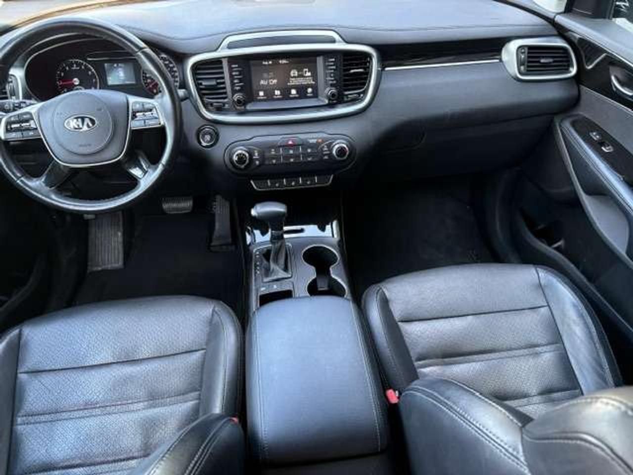 2019 Kia Sorento EX, LEATHER, 7 PASSENGER, REVERSE CAM!! Photo4
