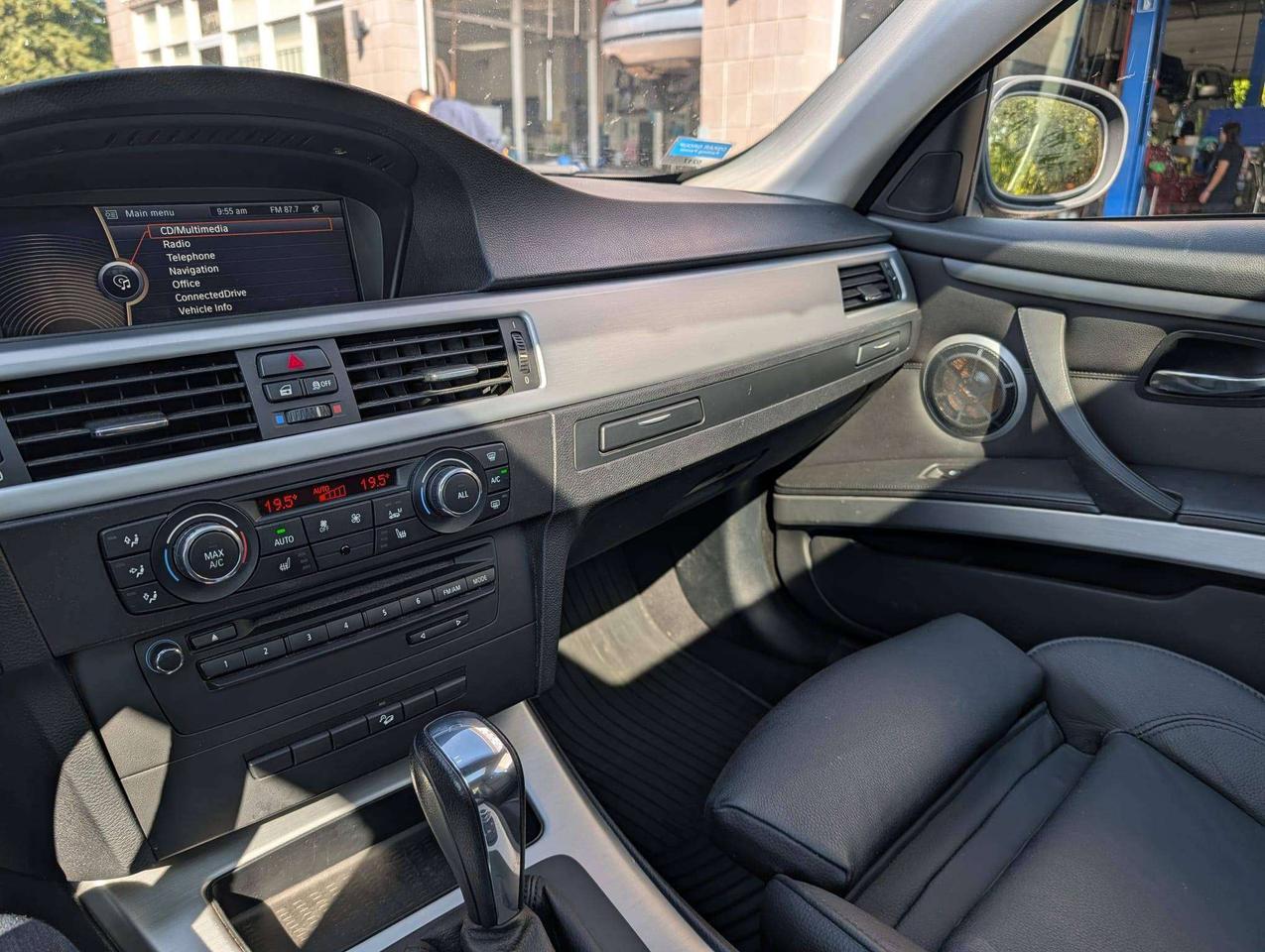 2013 BMW 3 Series Xdrive Photo