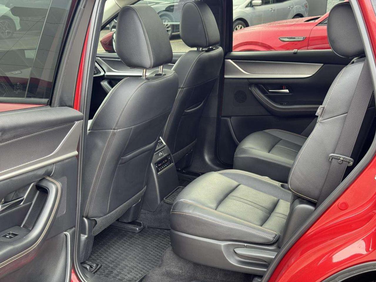 2024 Mazda CX-90 MHEV GT AWD CAPTAINS CHAIRS/ 2.99% RATE/ MUST SEE Photo
