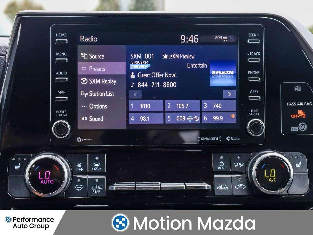 2020 Toyota Highlander NEW ARRIVAL LEATHER 8 PASS AWD LOCAL TRADE IN Photo
