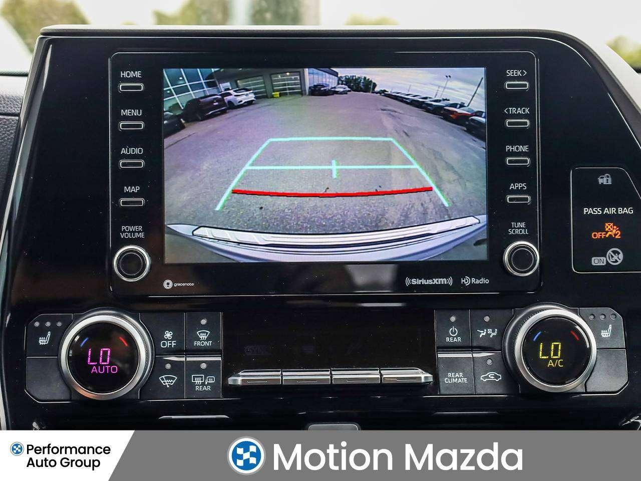 2020 Toyota Highlander NEW ARRIVAL LEATHER 8 PASS AWD LOCAL TRADE IN Photo