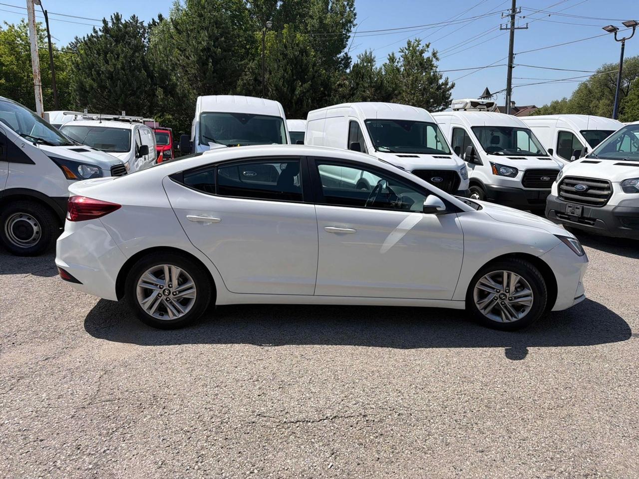 2019 Hyundai Elantra SEL Photo