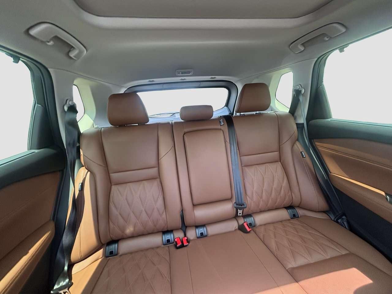 2026 Nissan Rogue Platinum Photo