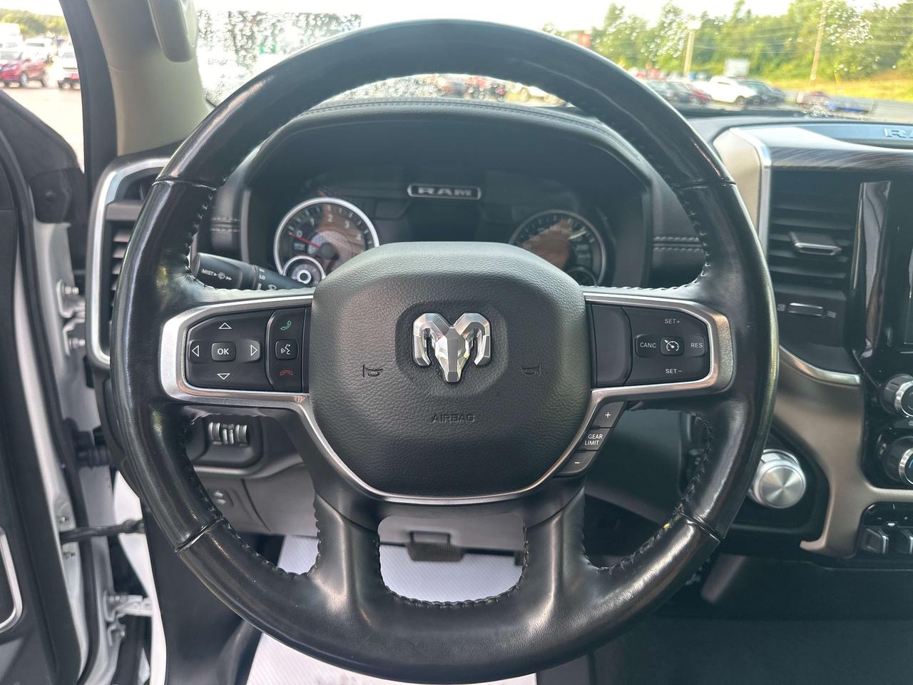 2020 RAM 1500 Laramie Photo