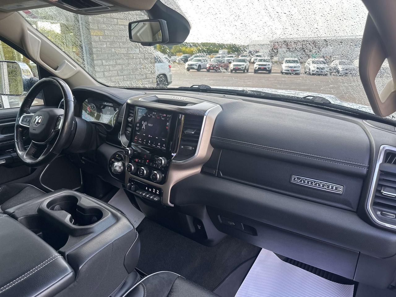 2020 RAM 1500 Laramie Photo