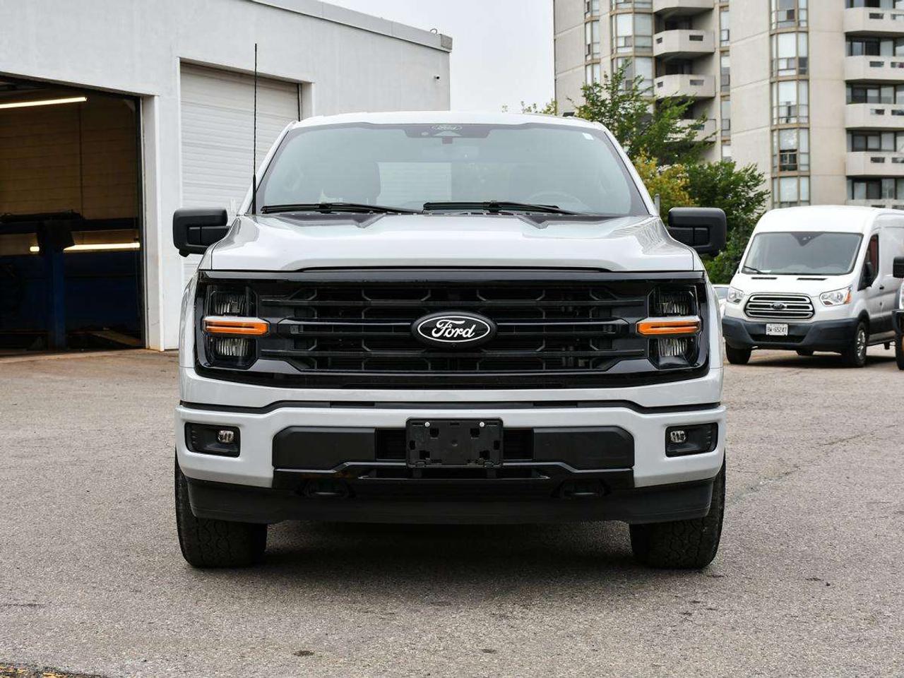 2024 Ford F-150 XLT Supercrew   One Owner   Hybrid Photo3