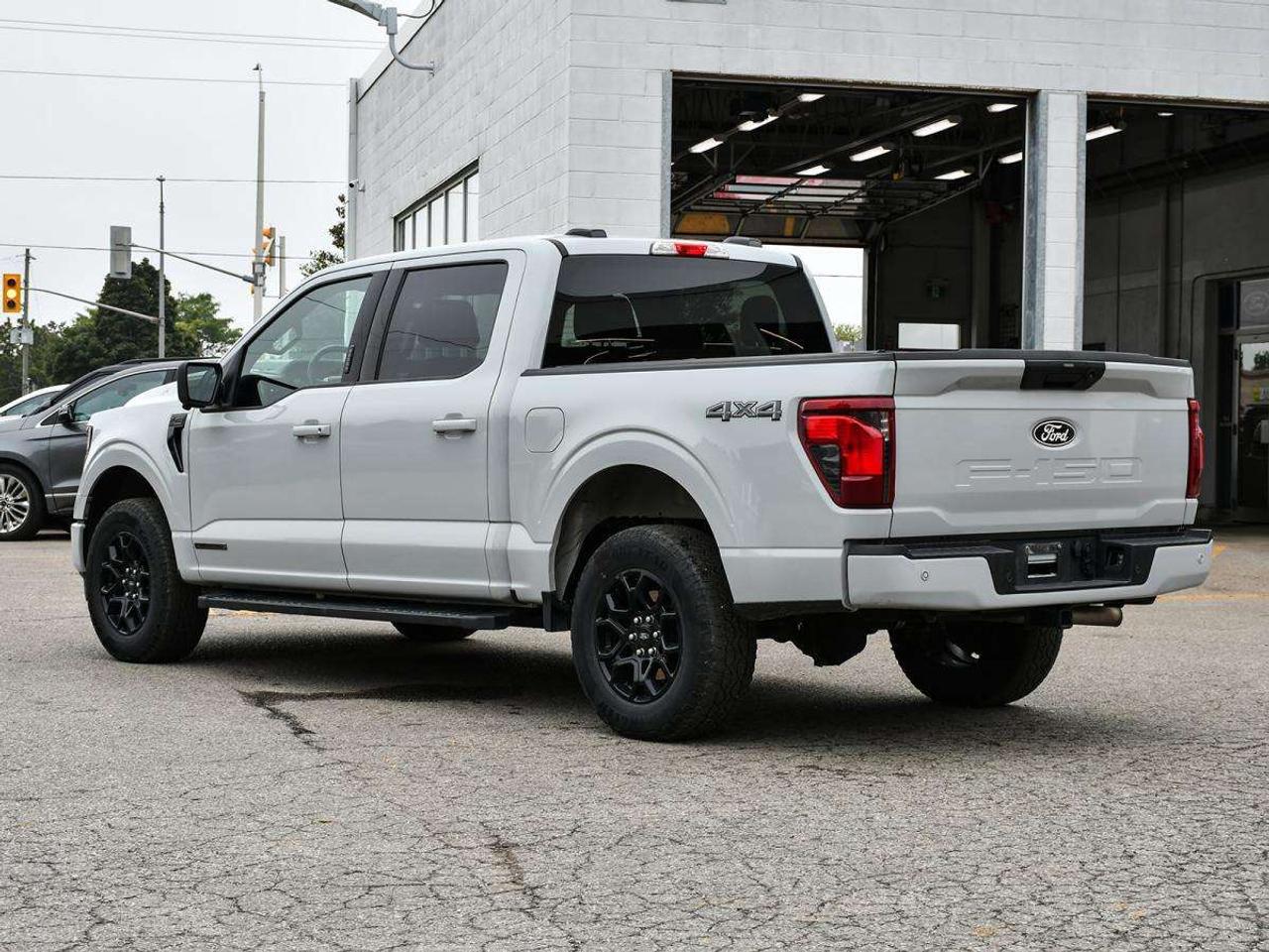 2024 Ford F-150 XLT Supercrew   One Owner   Hybrid Photo