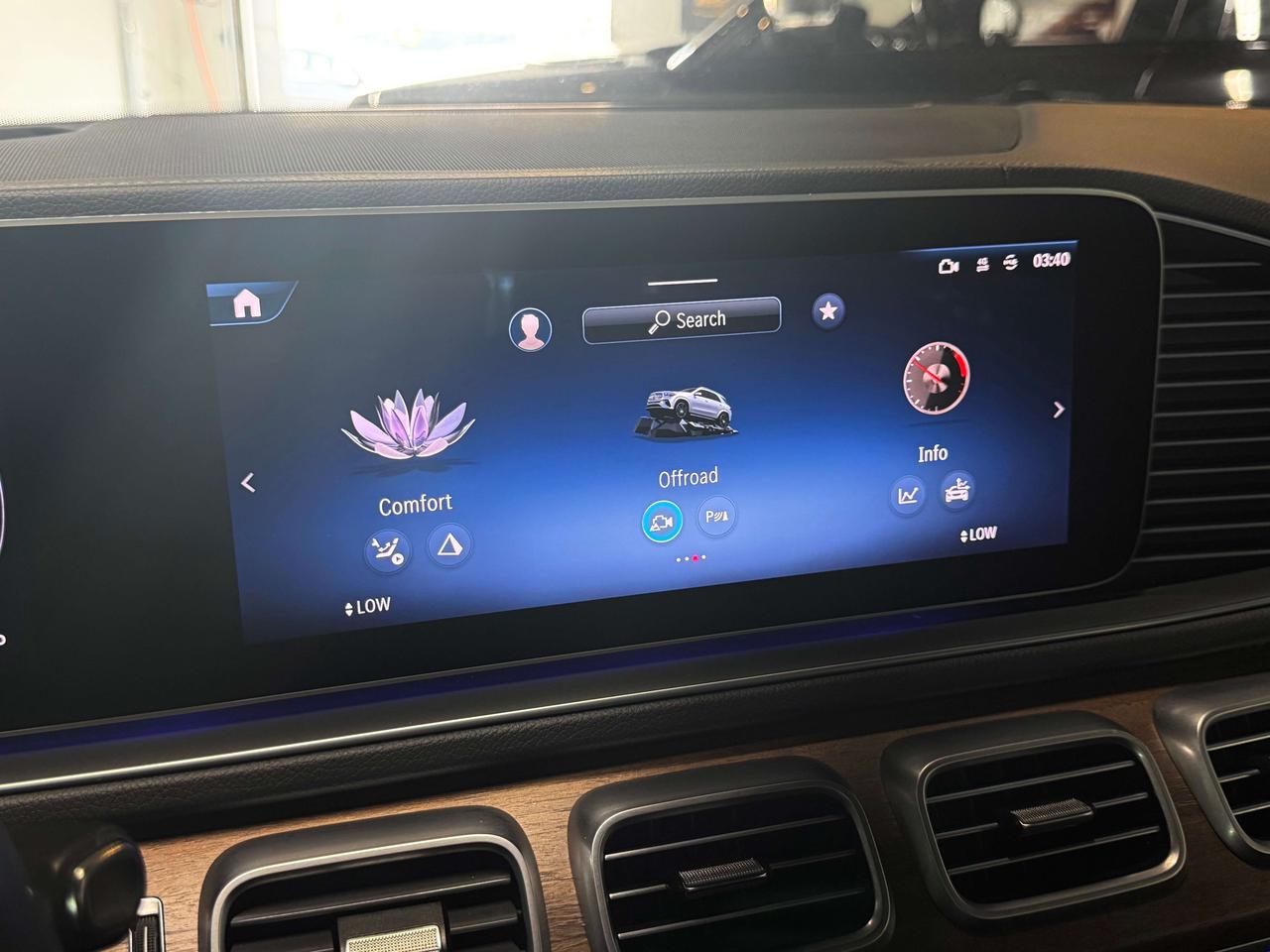 2024 Mercedes-Benz GLE Mercedes Warranty l 4Matic l 4Cyl l AMG l CarPlay Photo