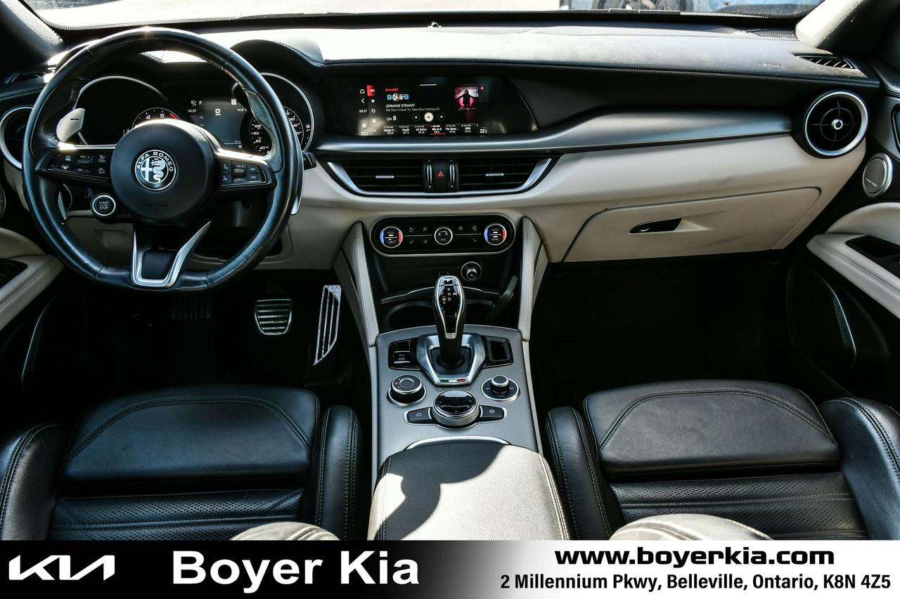 2020 Alfa Romeo Stelvio Ti Sport AWD Photo