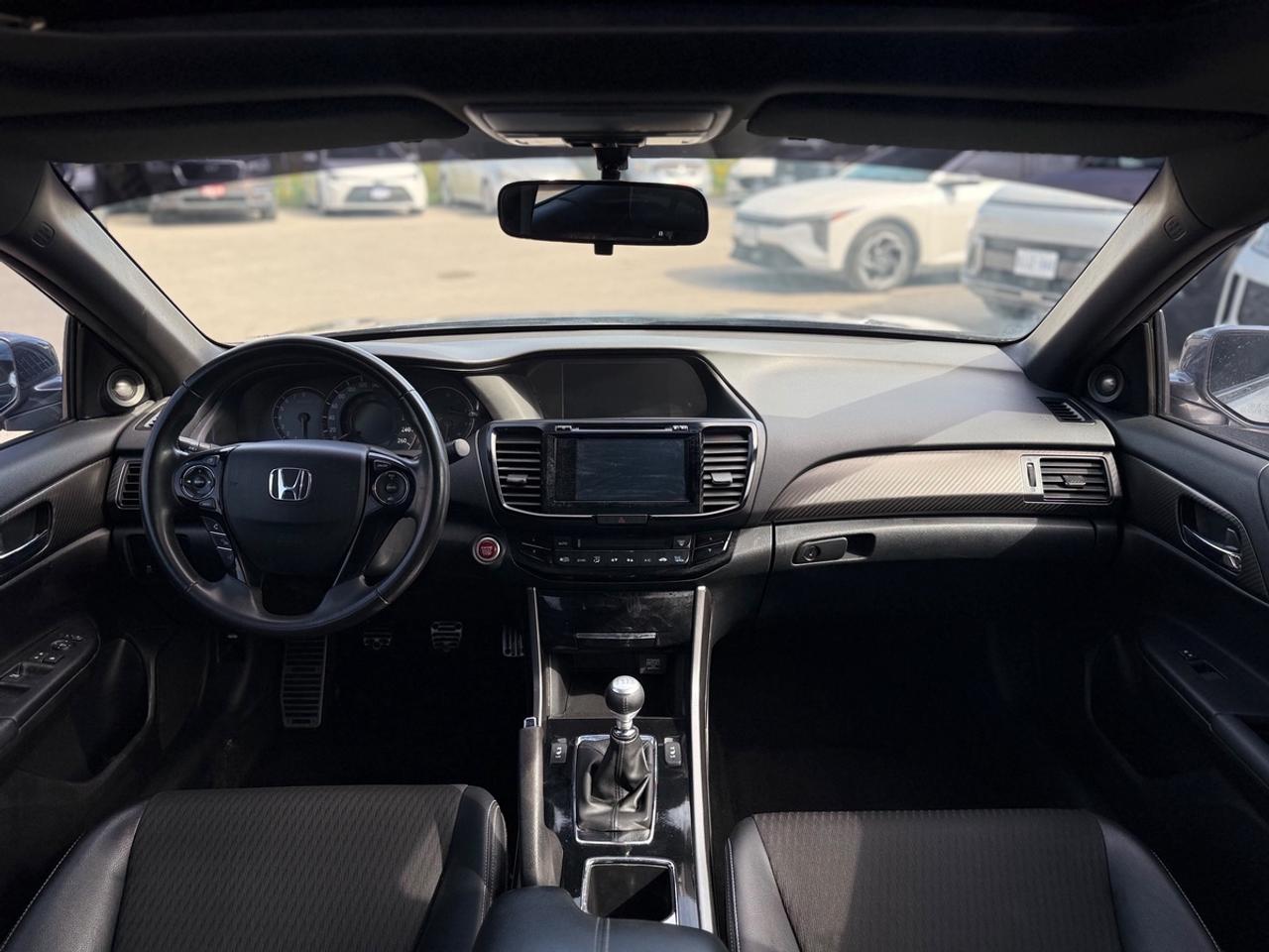 2016 Honda Accord Sport Photo