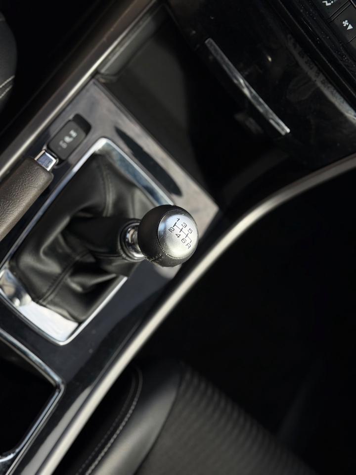 2016 Honda Accord Sport Photo