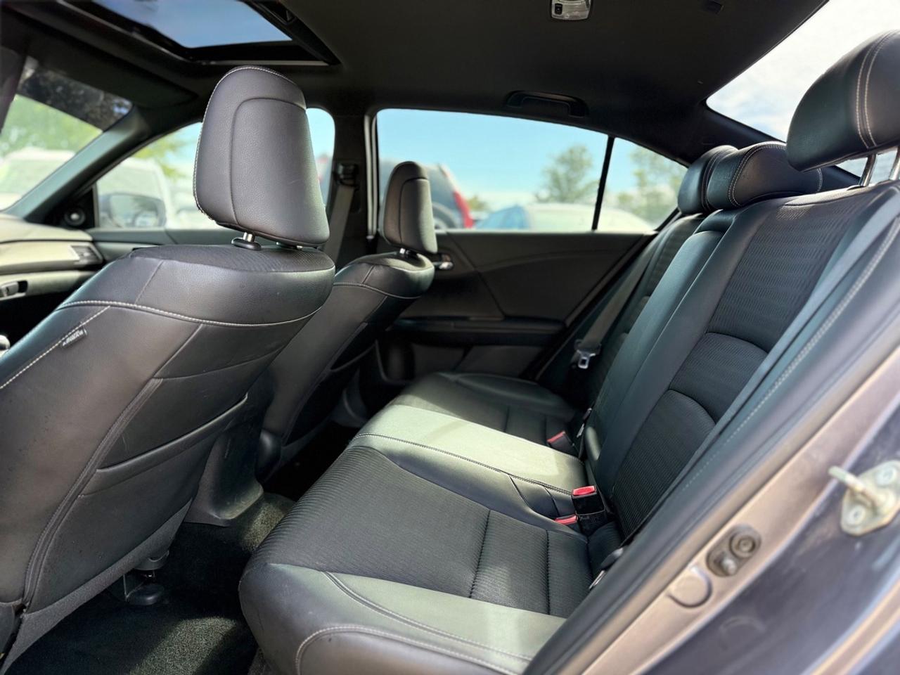 2016 Honda Accord Sport Photo