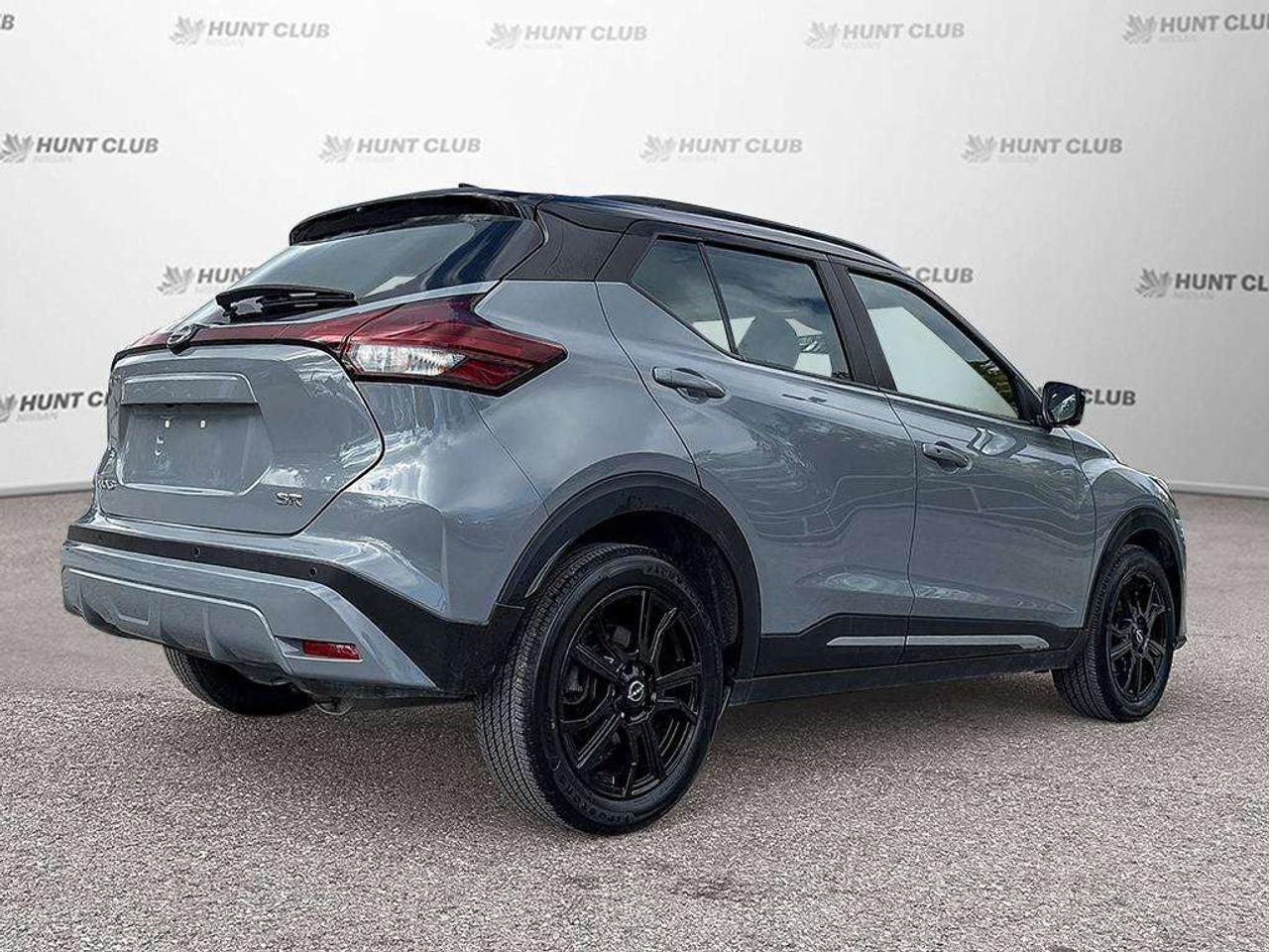 2024 Nissan Kicks SR Photo