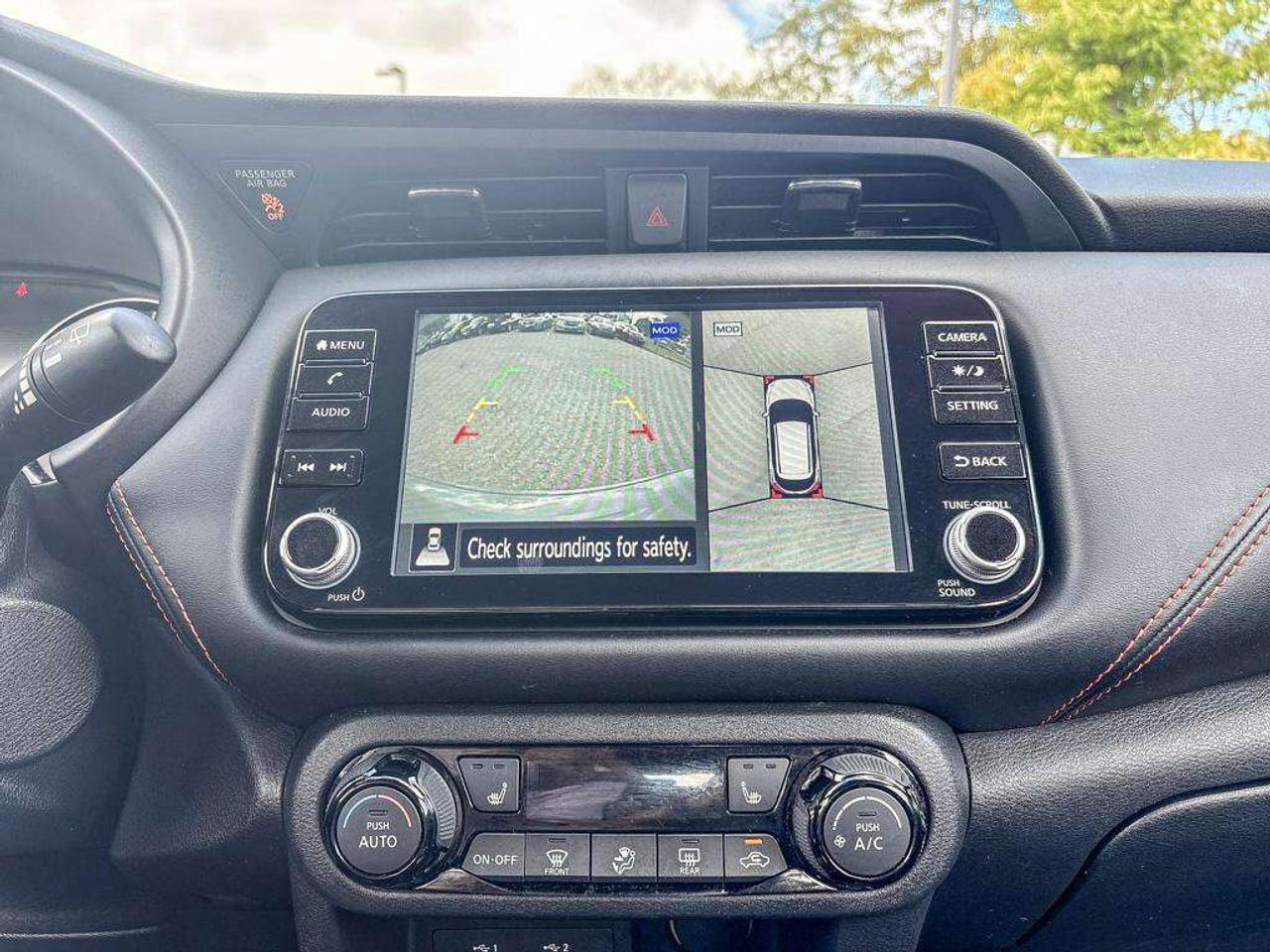 2024 Nissan Kicks SR Photo