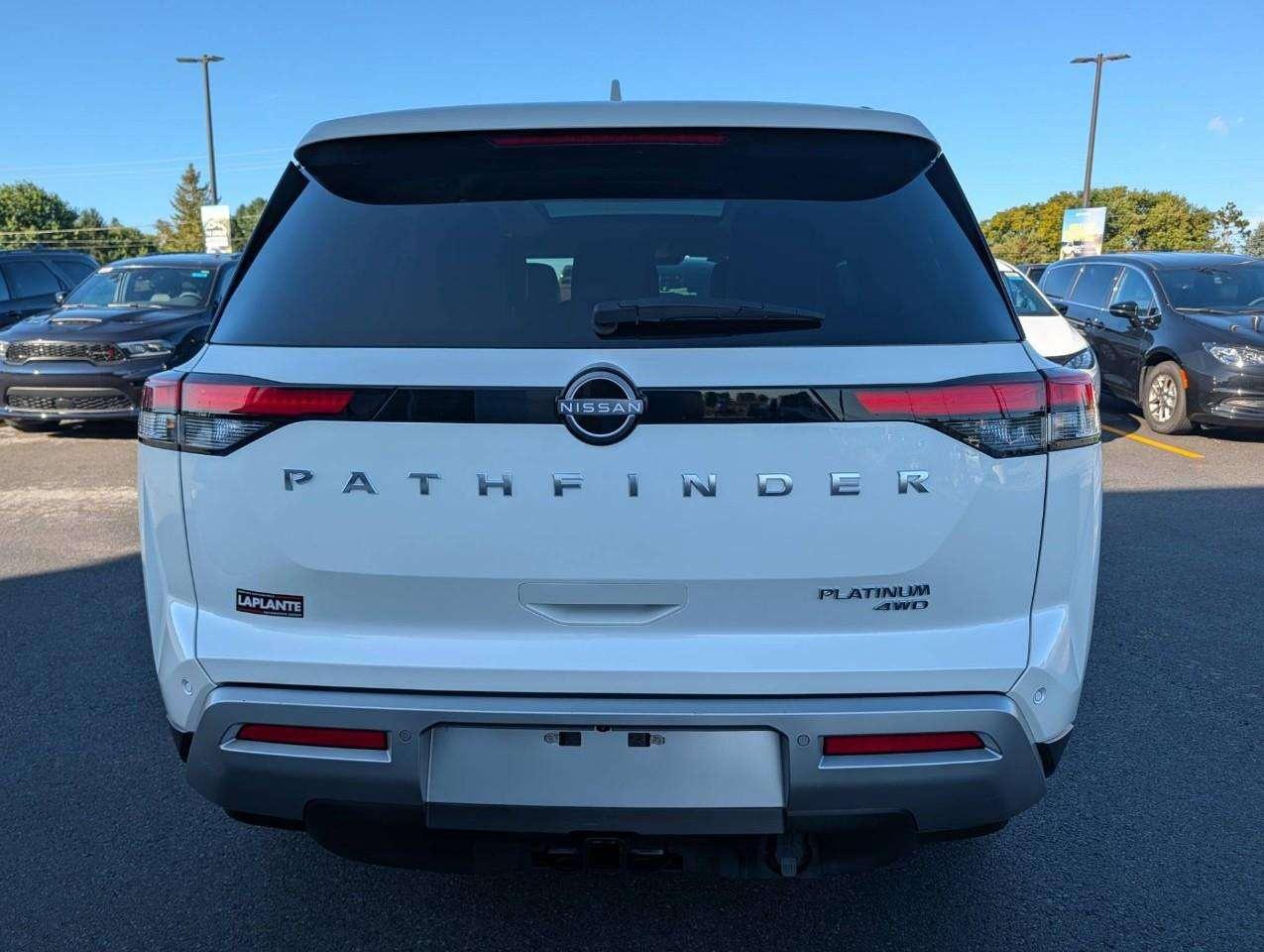 2024 Nissan Pathfinder Platinum 7-seater SUV   Local Trade Photo