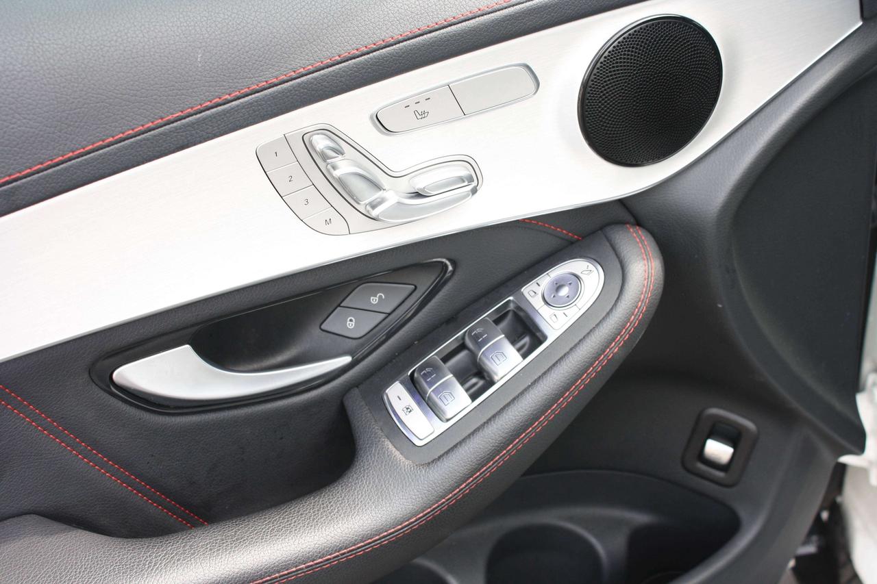 2023 Mercedes-Benz GLC AMG / Twin-Turbo V6 / 4MATIC / Heated Seats Photo