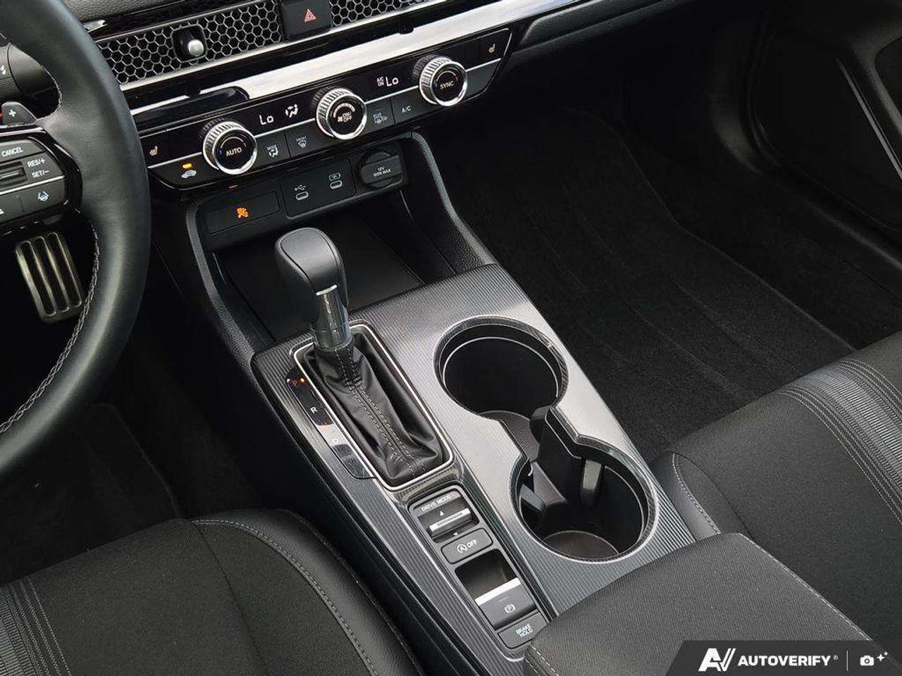 2025 Honda Civic Sport   NO CLAIMS   ONE OWNER   CARPLAY Photo