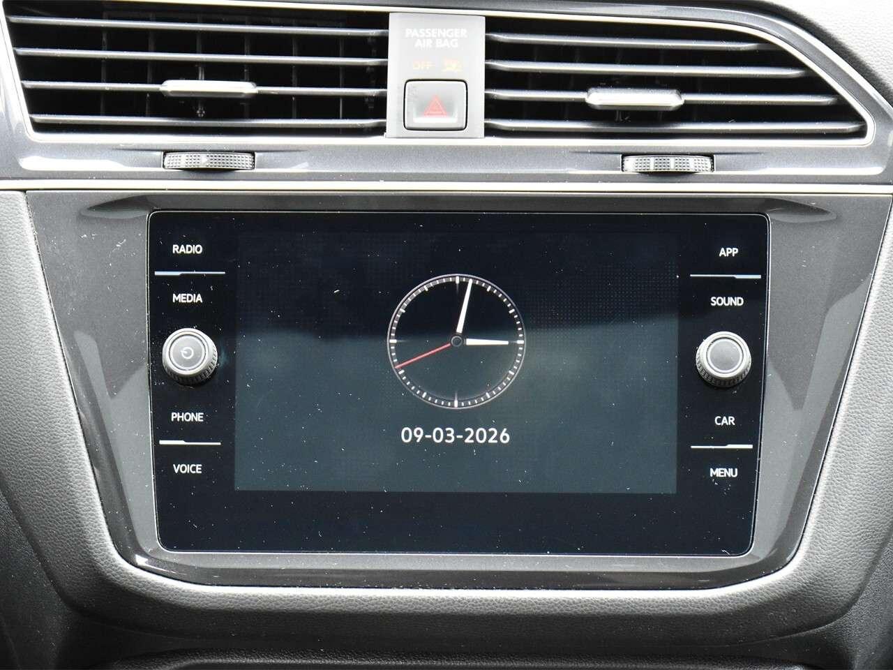 2024 Volkswagen Tiguan AWD, 3 ROW, APPLE CARPLAY Photo