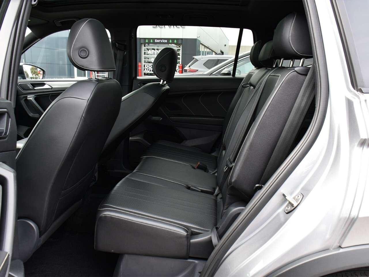 2024 Volkswagen Tiguan AWD, 3 ROW, APPLE CARPLAY Photo