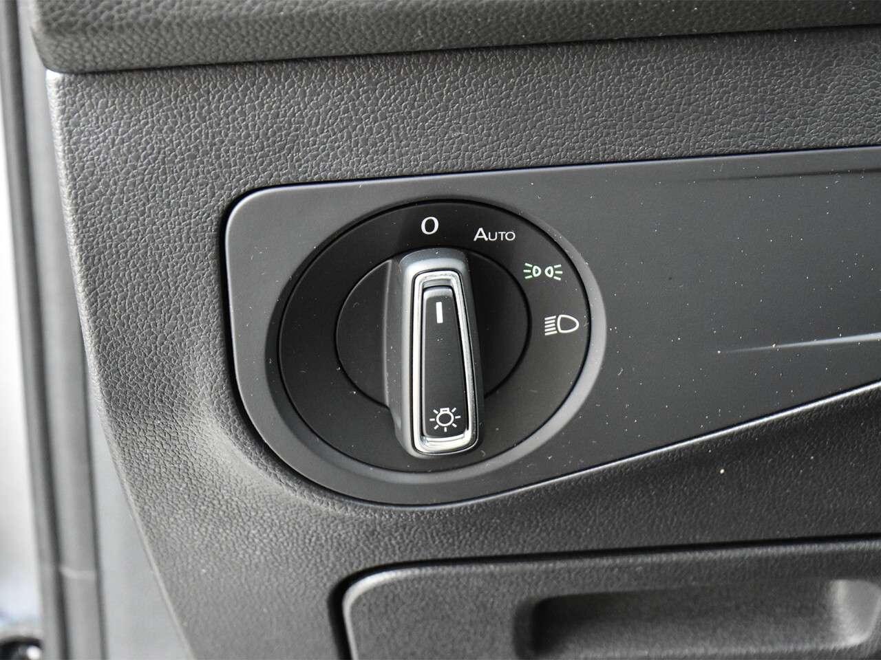 2024 Volkswagen Tiguan AWD, 3 ROW, APPLE CARPLAY Photo