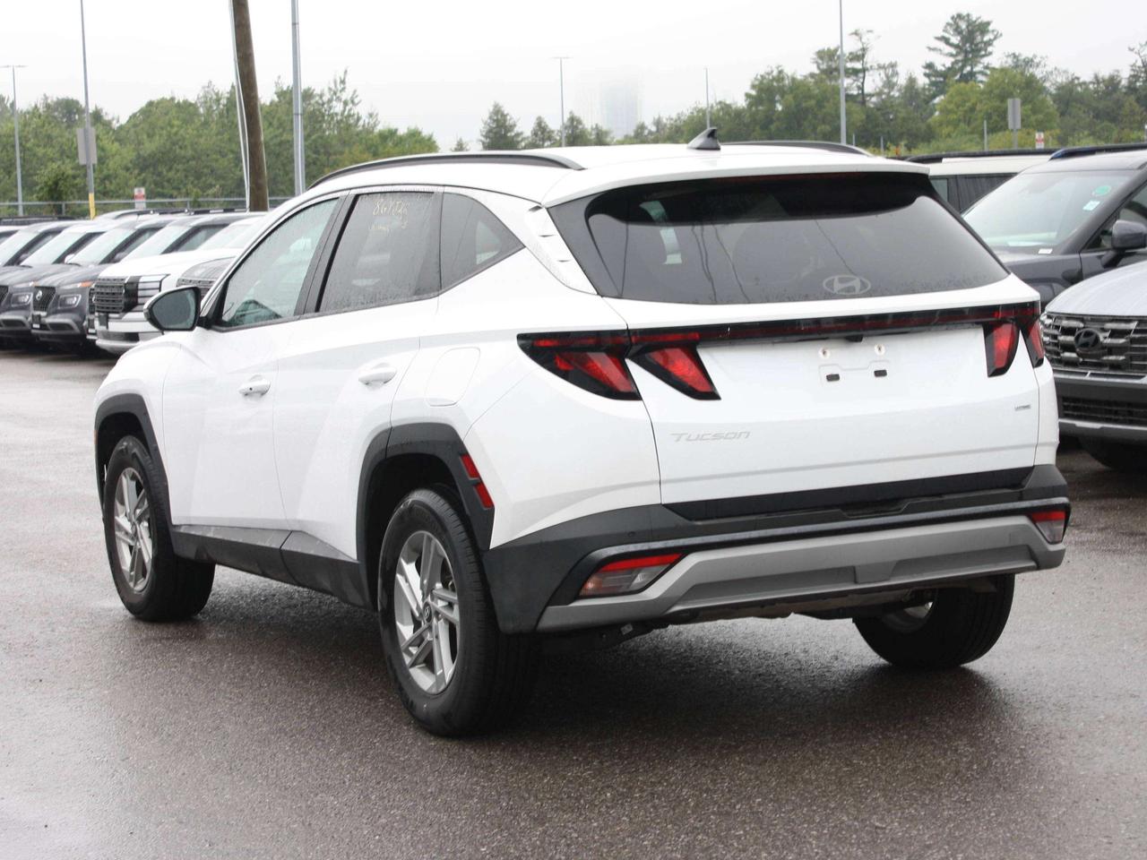 2026 Hyundai Tucson Preferred / Heated Wheel / Blind Spot / CarPlay Photo