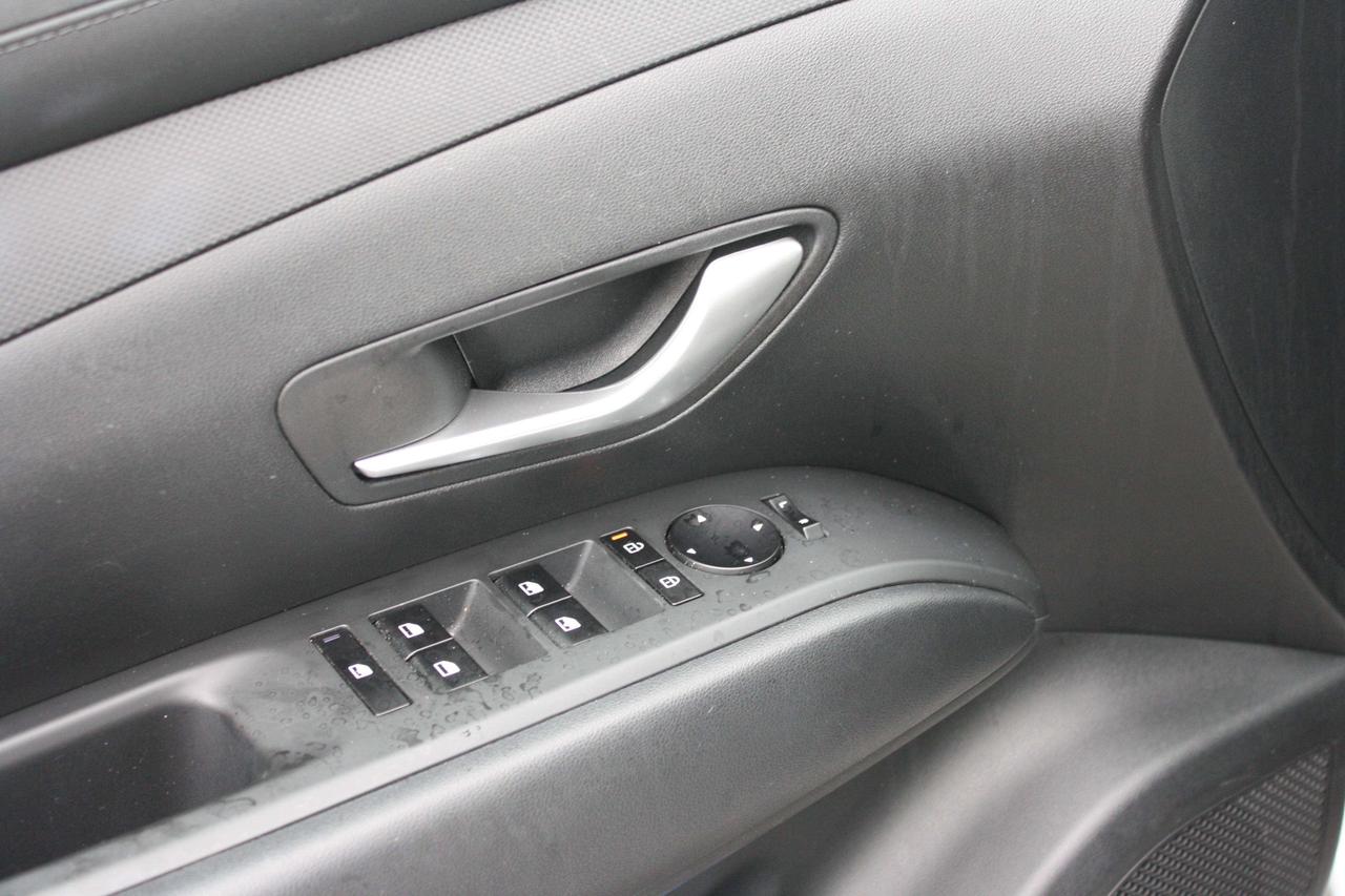 2026 Hyundai Tucson Preferred / Heated Wheel / Blind Spot / CarPlay Photo