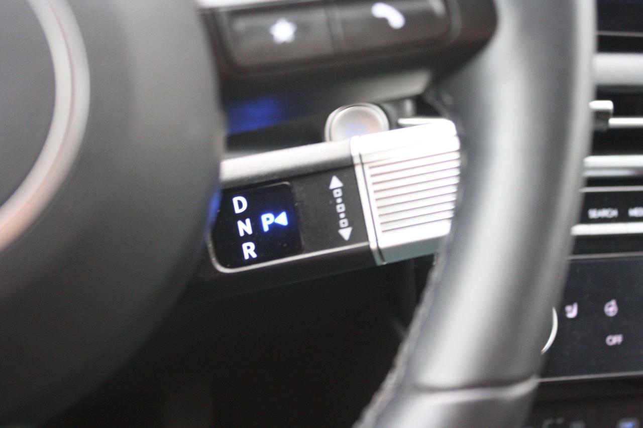 2026 Hyundai Tucson Preferred / Heated Wheel / Blind Spot / CarPlay Photo