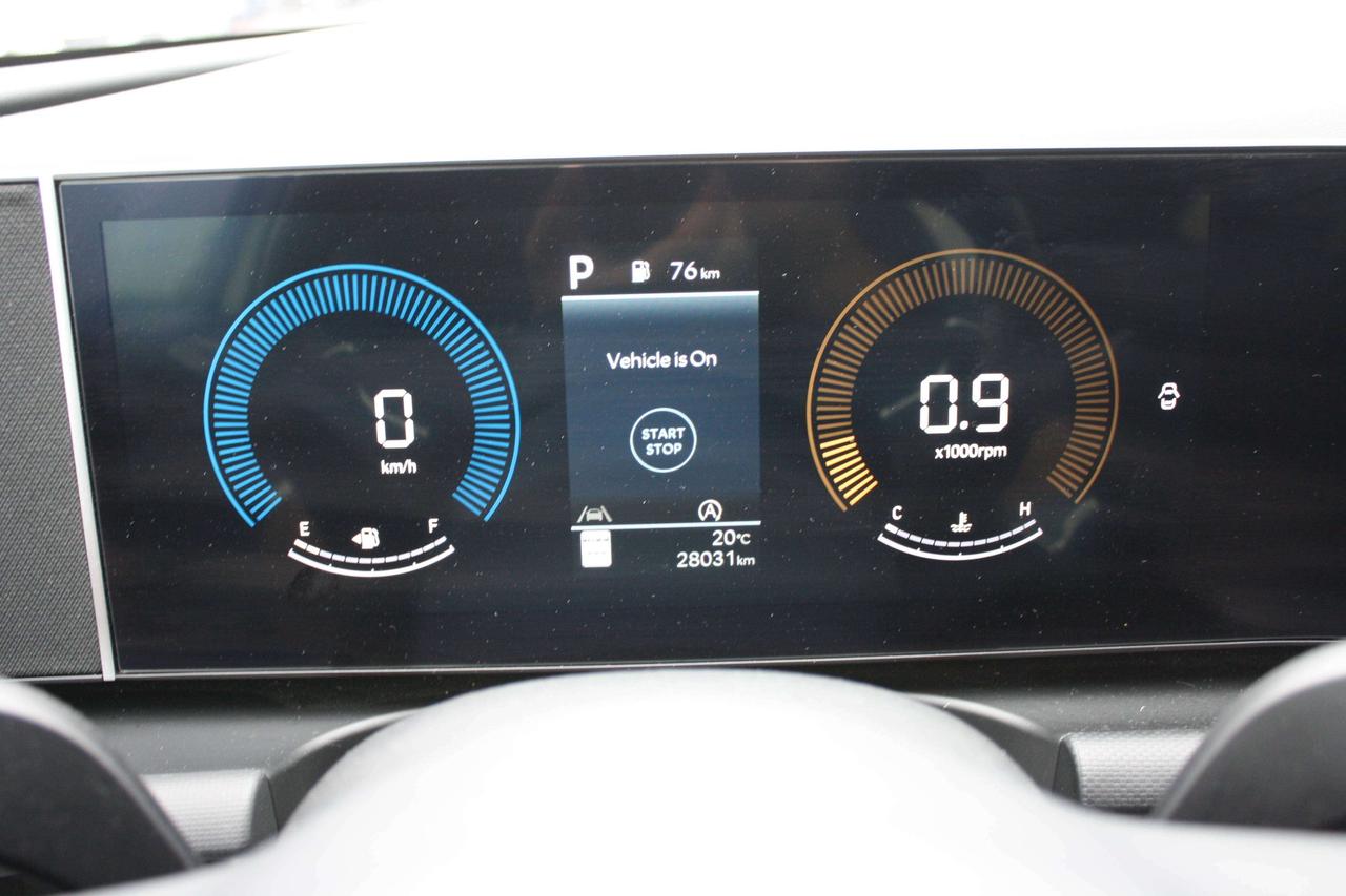 2026 Hyundai Tucson Preferred / Heated Wheel / Blind Spot / CarPlay Photo