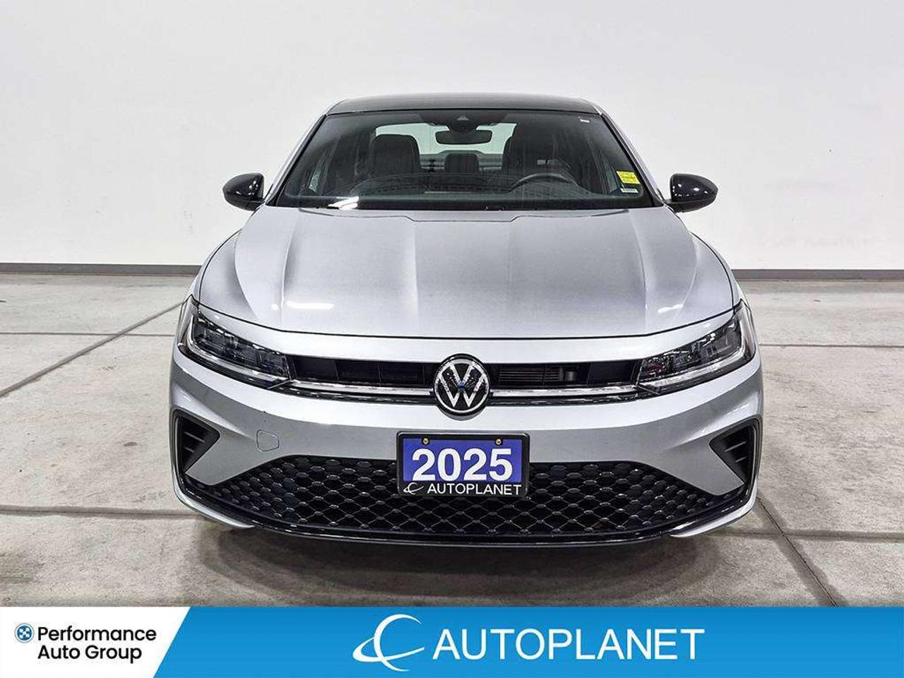 2025 Volkswagen Jetta Comfortline, Sunroof, Back Up Cam, Apple CarPlay! Photo1