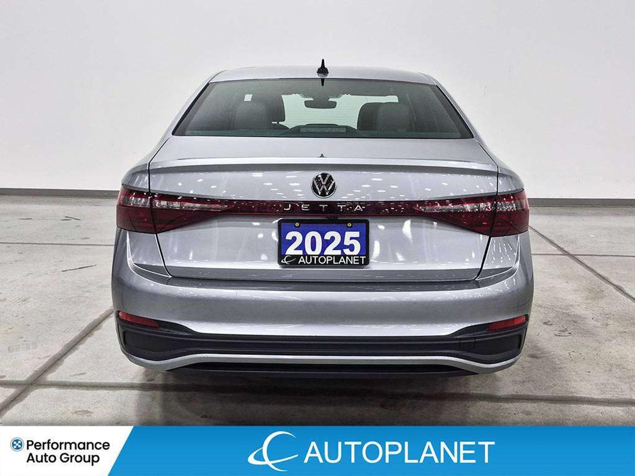 2025 Volkswagen Jetta Comfortline, Sunroof, Back Up Cam, Apple CarPlay! Photo