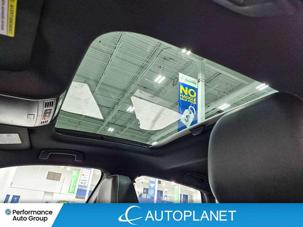 2025 Volkswagen Jetta Comfortline, Sunroof, Back Up Cam, Apple CarPlay! Photo