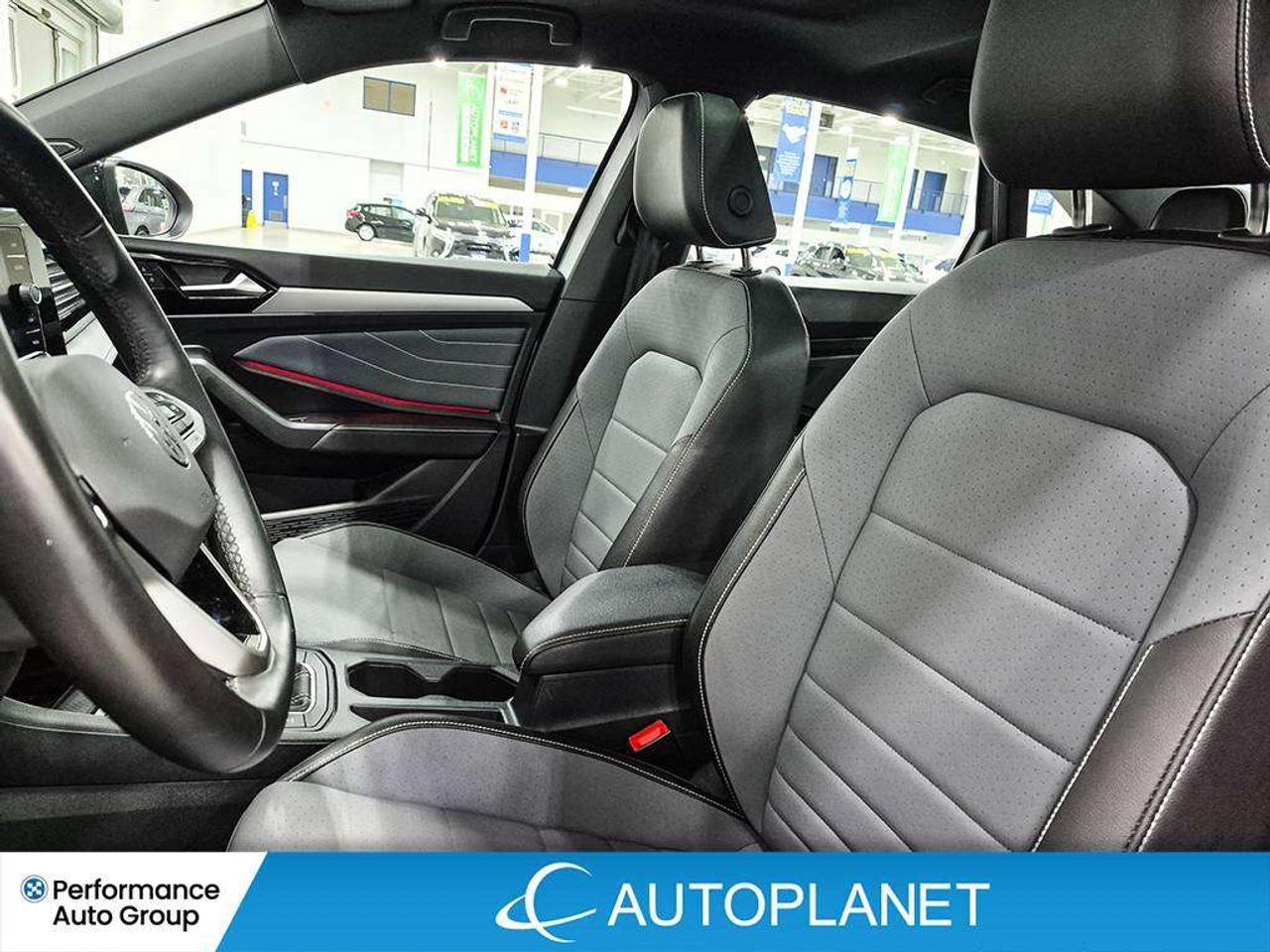 2025 Volkswagen Jetta Comfortline, Sunroof, Back Up Cam, Apple CarPlay! Photo