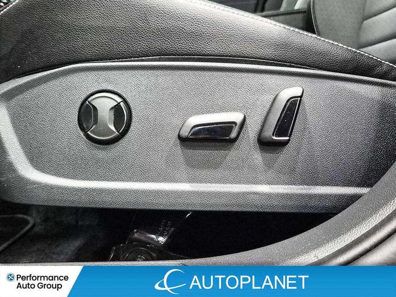 2025 Volkswagen Jetta Comfortline, Sunroof, Back Up Cam, Apple CarPlay! Photo