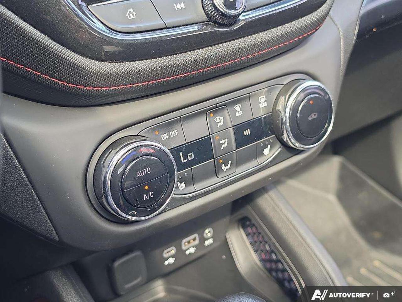 2023 Chevrolet TrailBlazer RS   NO CLAIMS   PANO ROOF   PWR TAILGATE Photo