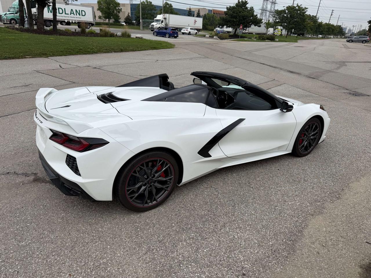 2024 Chevrolet Corvette 3LT Z51 Convertible 1 Owner Clean Carfax Photo