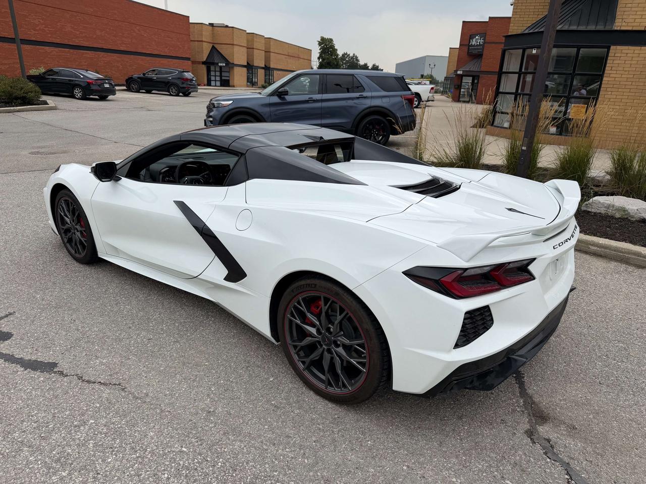 2024 Chevrolet Corvette 3LT Z51 Convertible 1 Owner Clean Carfax Photo